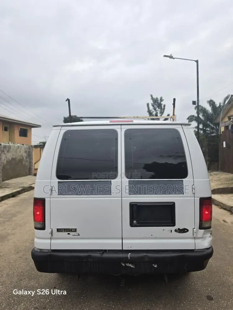 Ford E350 2014 White