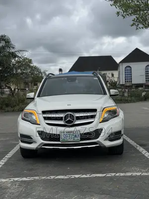 Mercedes-Benz GLK-Class 350 4MATIC 2013 White