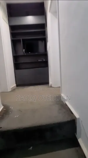 2bdrm Duplex in FHA for rent