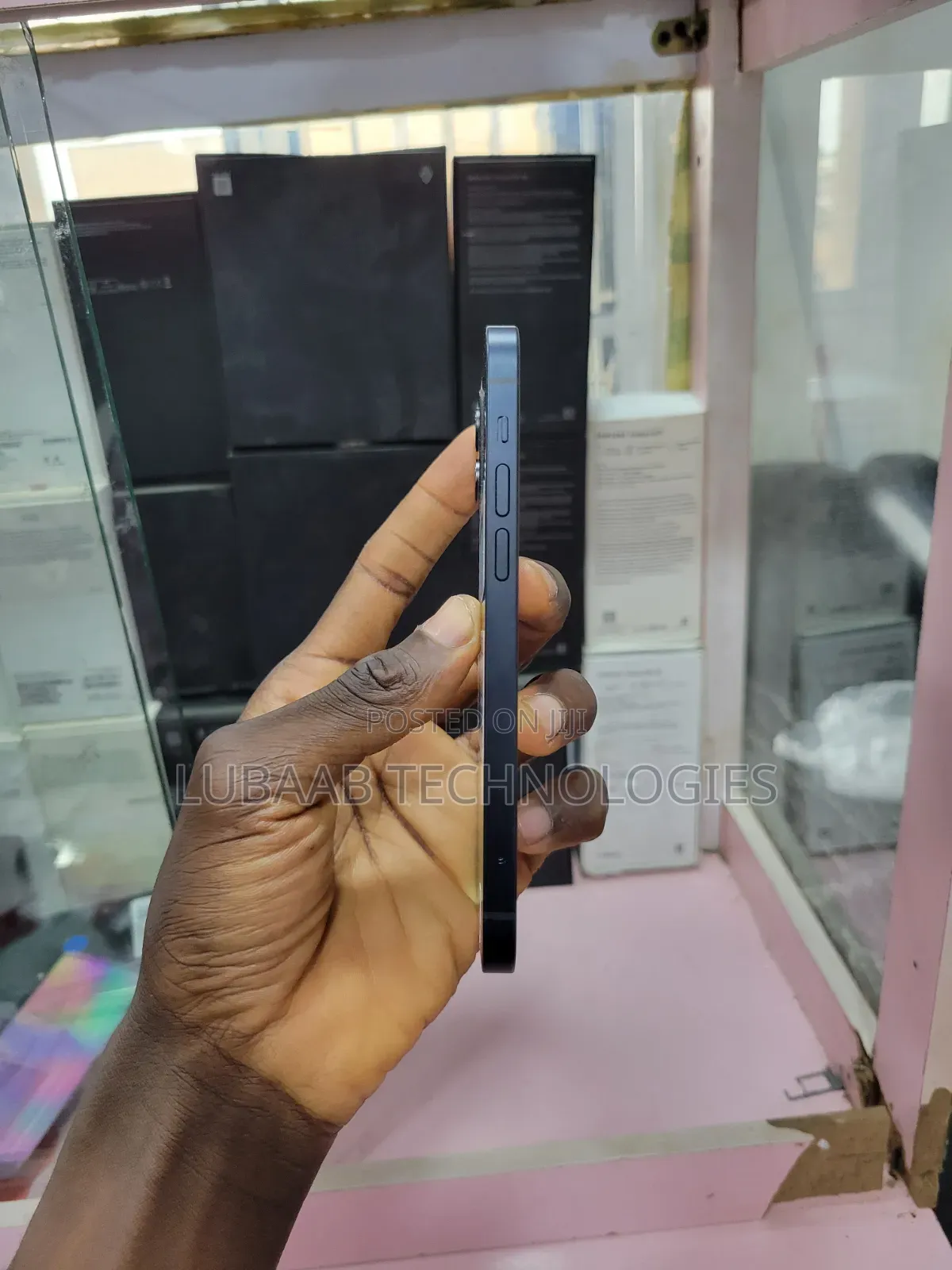 Apple iPhone 12 64 GB Black