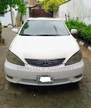 Toyota Camry 2005 White