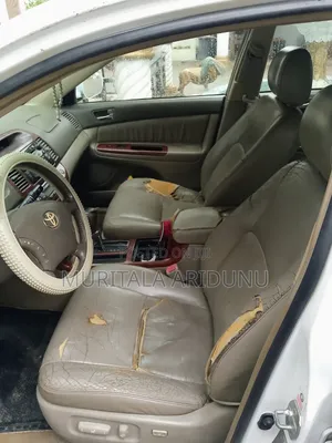 Toyota Camry 2005 White