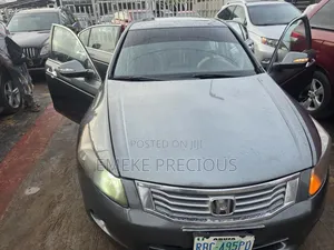 Honda Accord 2010 Gray