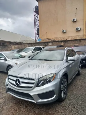 Mercedes-Benz GLA 250 2015 Silver