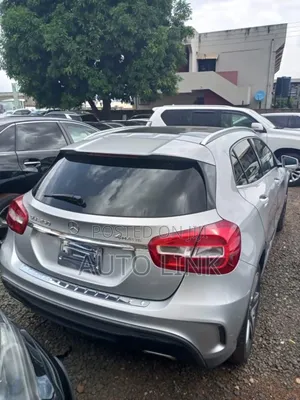 Mercedes-Benz GLA 250 2015 Silver