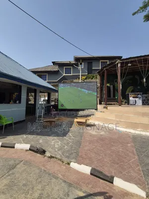 Outdoor Bar Screen
