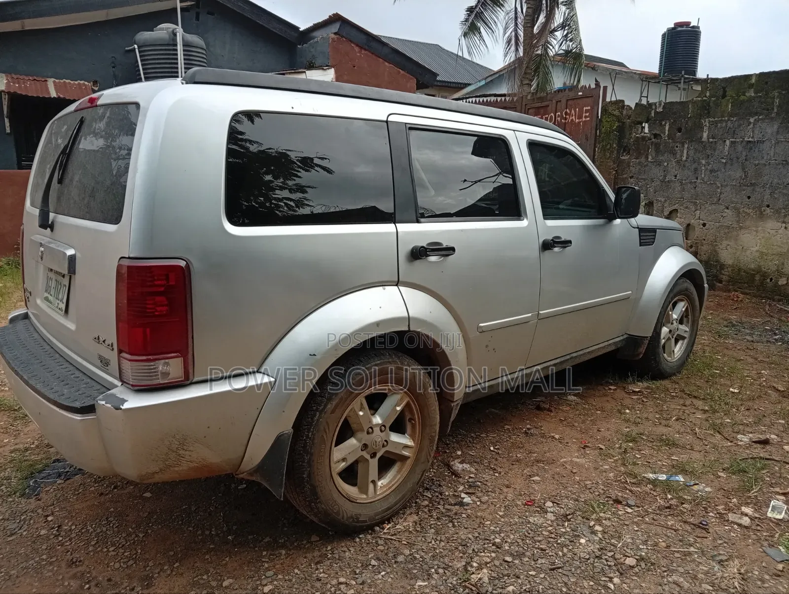 Dodge Nitro 2012 Silver