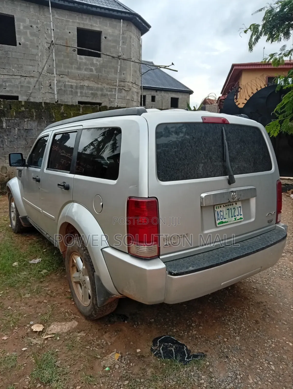 Dodge Nitro 2012 Silver