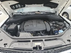 Mercedes-Benz GLE-Class 2016 White
