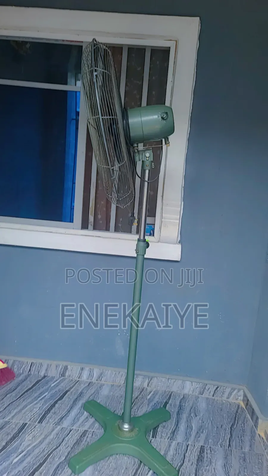 Standing Fan