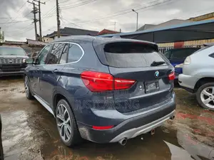 BMW X1 xDrive28i AWD 2017 Blue