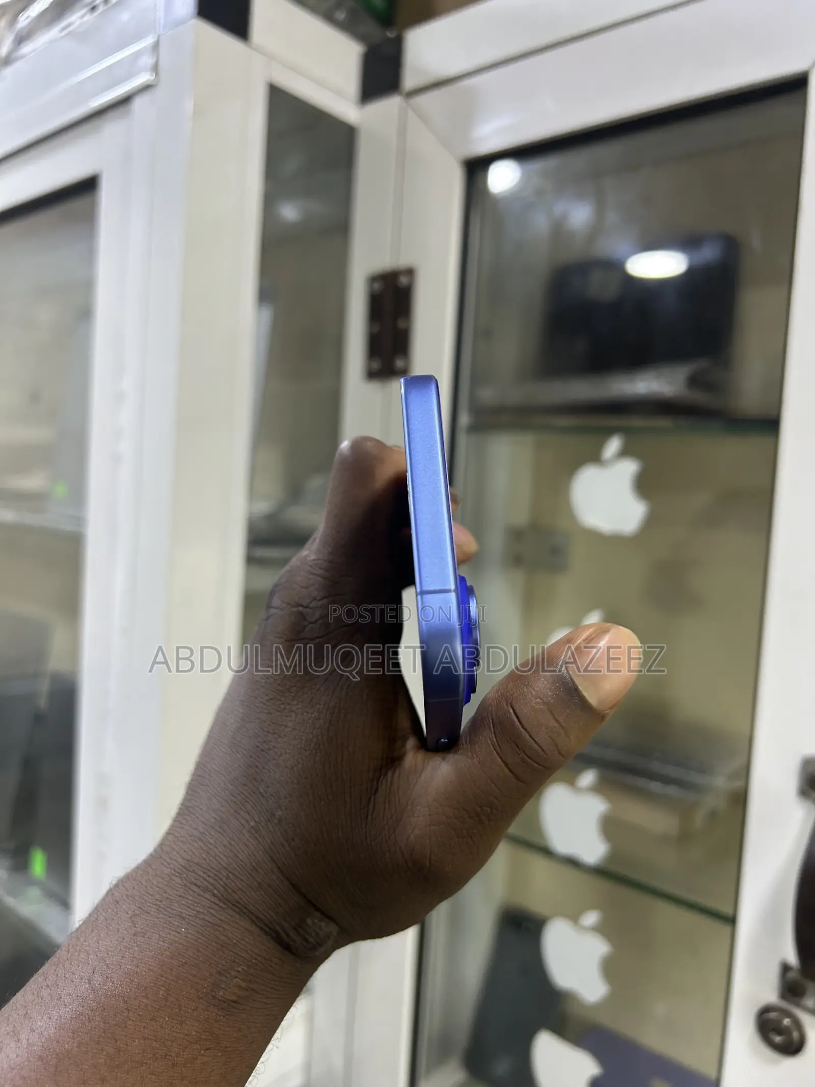 Apple iPhone 16 128 GB Blue