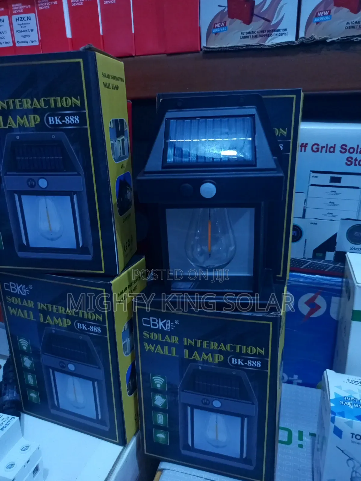 Solar Interaction Wall Lamp