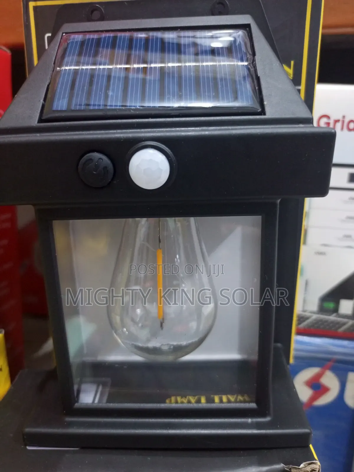 Solar Interaction Wall Lamp