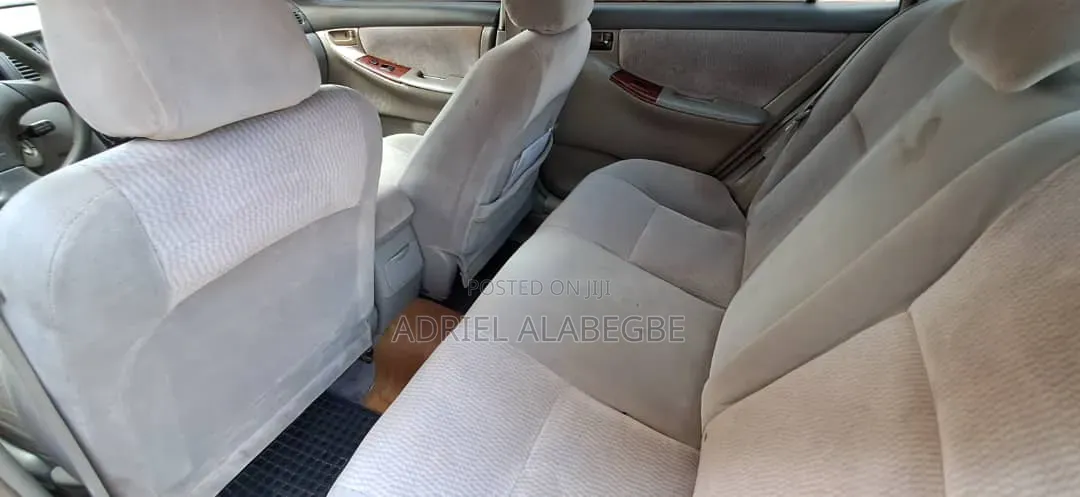 Toyota Corolla 2005 Green