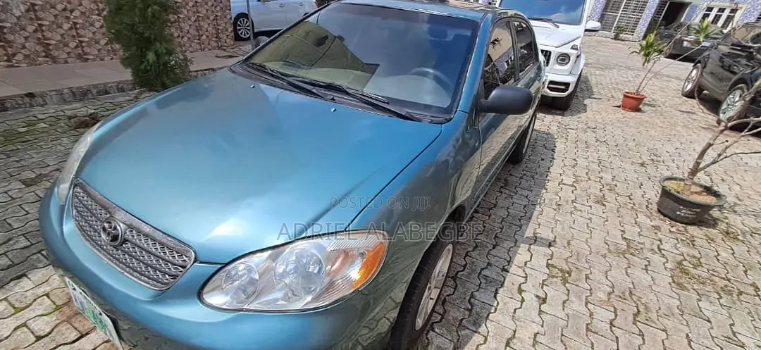 Toyota Corolla 2005 Green