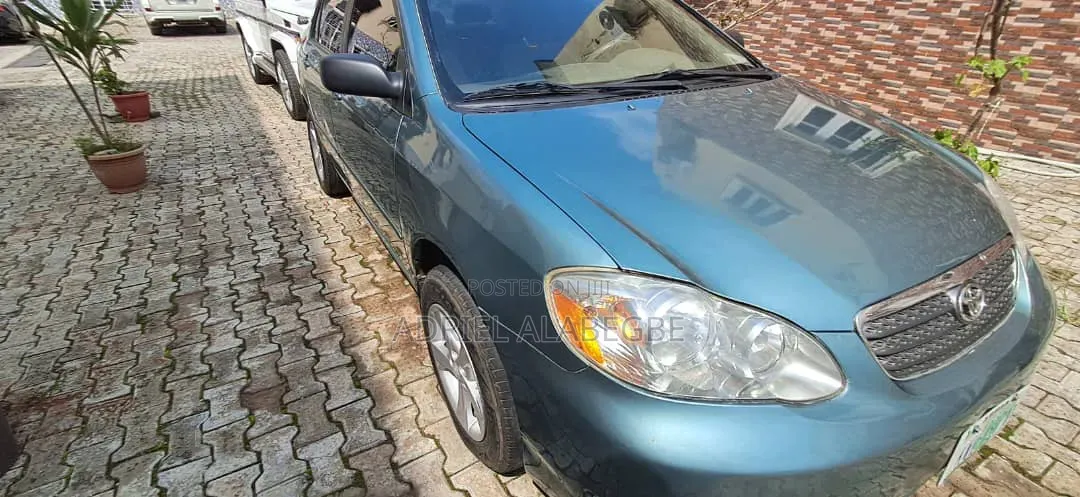 Toyota Corolla 2005 Green