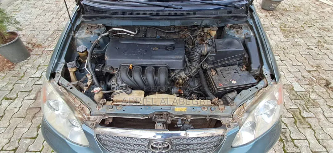 Toyota Corolla 2005 Green