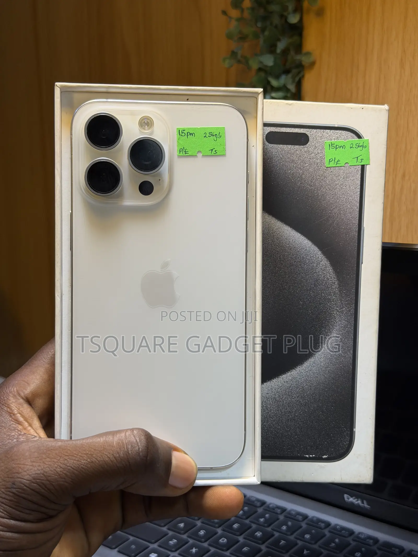 Apple iPhone 15 Pro Max 256 GB White