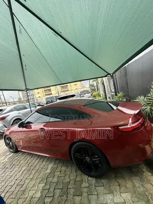 Mercedes-Benz E400 2018 Red