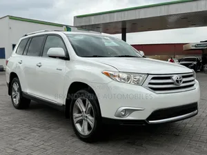 Toyota Highlander 2012 White