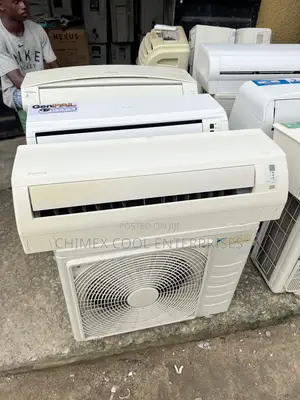 1HP Daikin Inverter Airconditioner