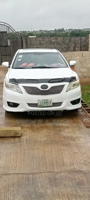 Toyota Camry 3.5 XLE 2008 White
