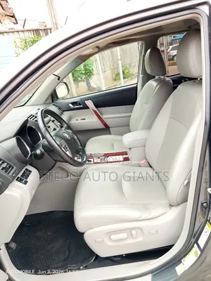 Toyota Highlander 2013 Gray