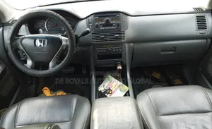 Honda Pilot 2004 Silver
