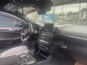 Mercedes-Benz GLE-Class AMG GLE 43 4MATIC 2018 Gray