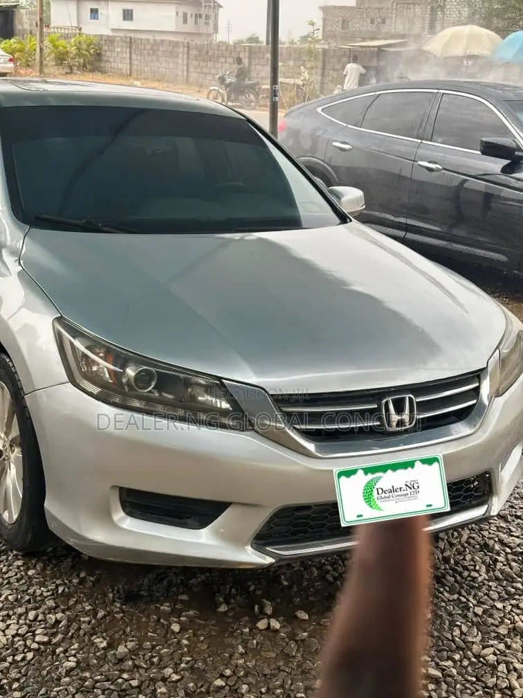 Honda Accord 2013 Silver