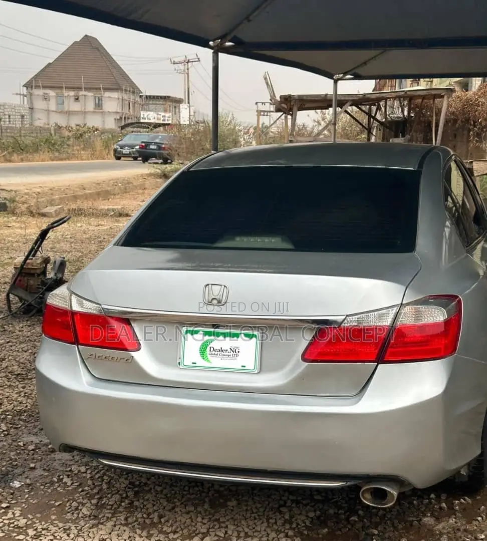 Honda Accord 2013 Silver