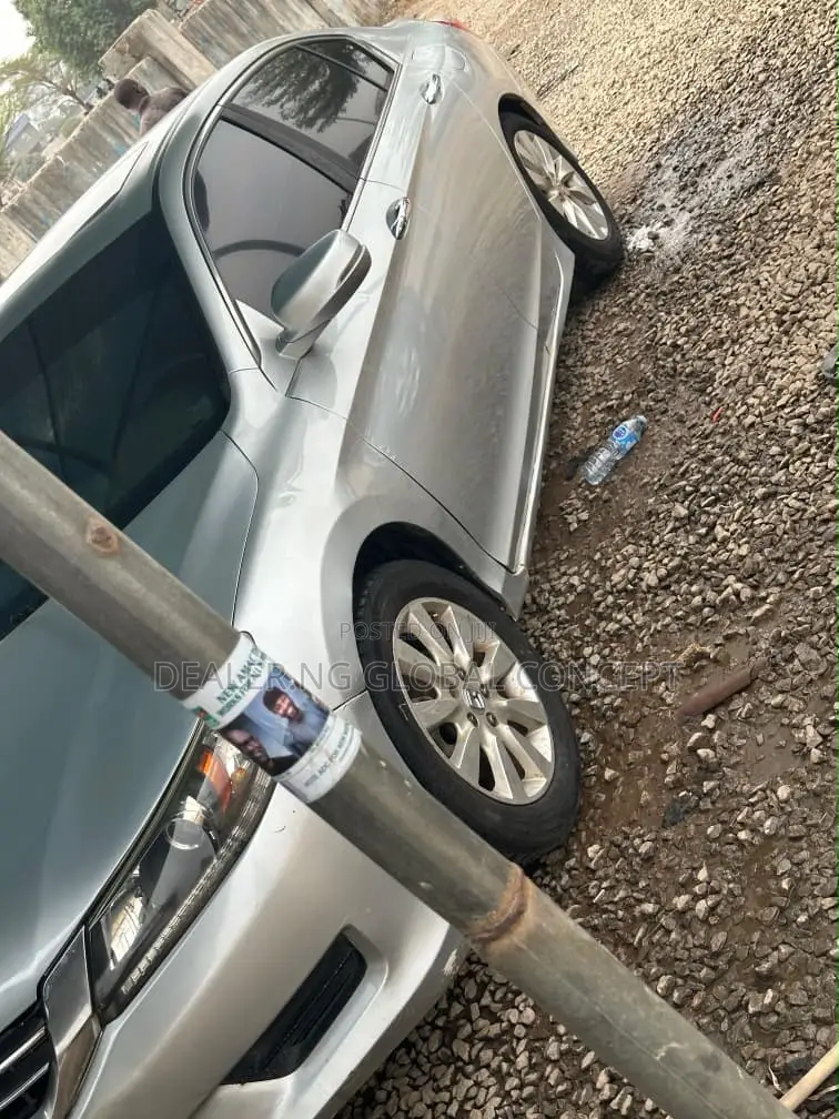 Honda Accord 2013 Silver