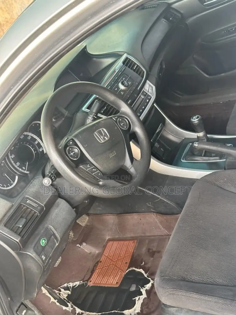 Honda Accord 2013 Silver