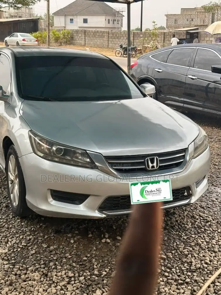 Honda Accord 2013 Silver