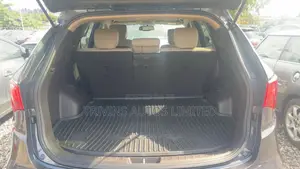 Hyundai Santa Fe 2018 Gray