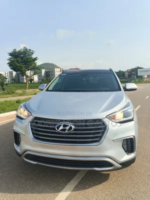 Hyundai Santa Fe 2017 Silver