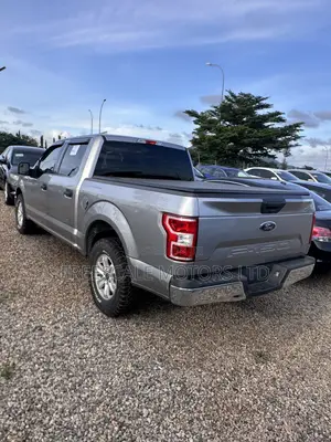 Ford F-150 XL 4x4 SuperCrew Cab Styleside 5.5 ft. box 145 in. WB 2020 Silver