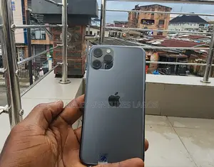 Apple iPhone 11 Pro 64 GB Black