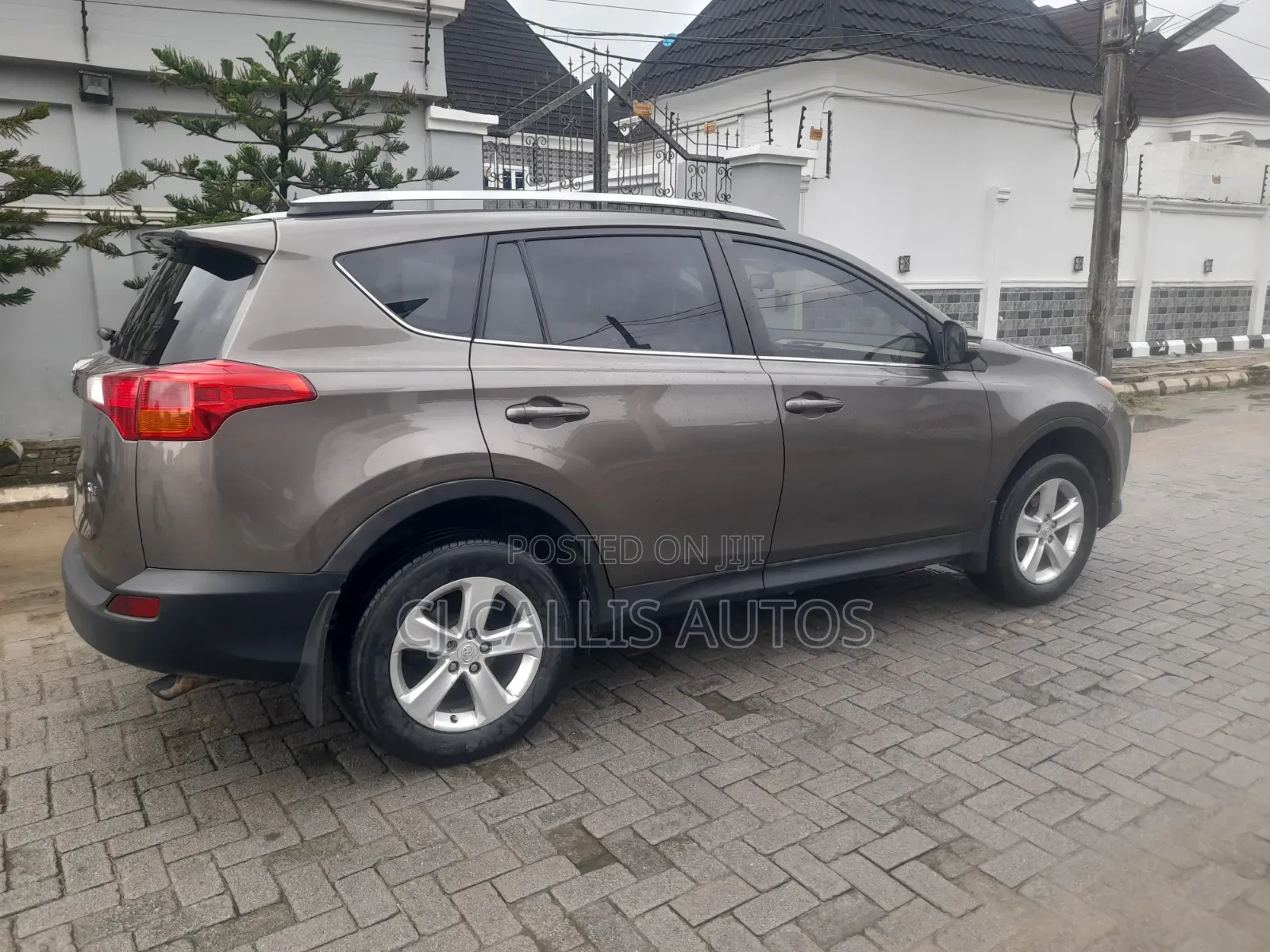 Toyota RAV4 2014 Brown