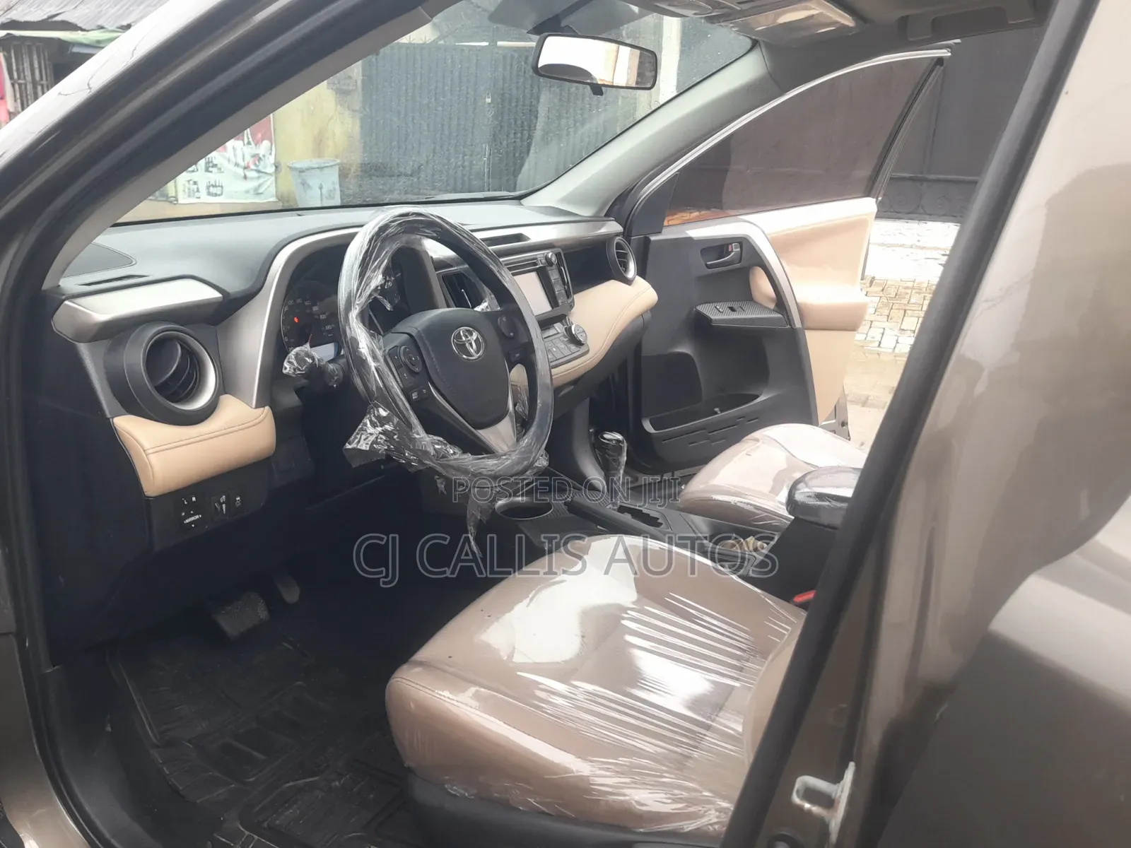 Toyota RAV4 2014 Brown