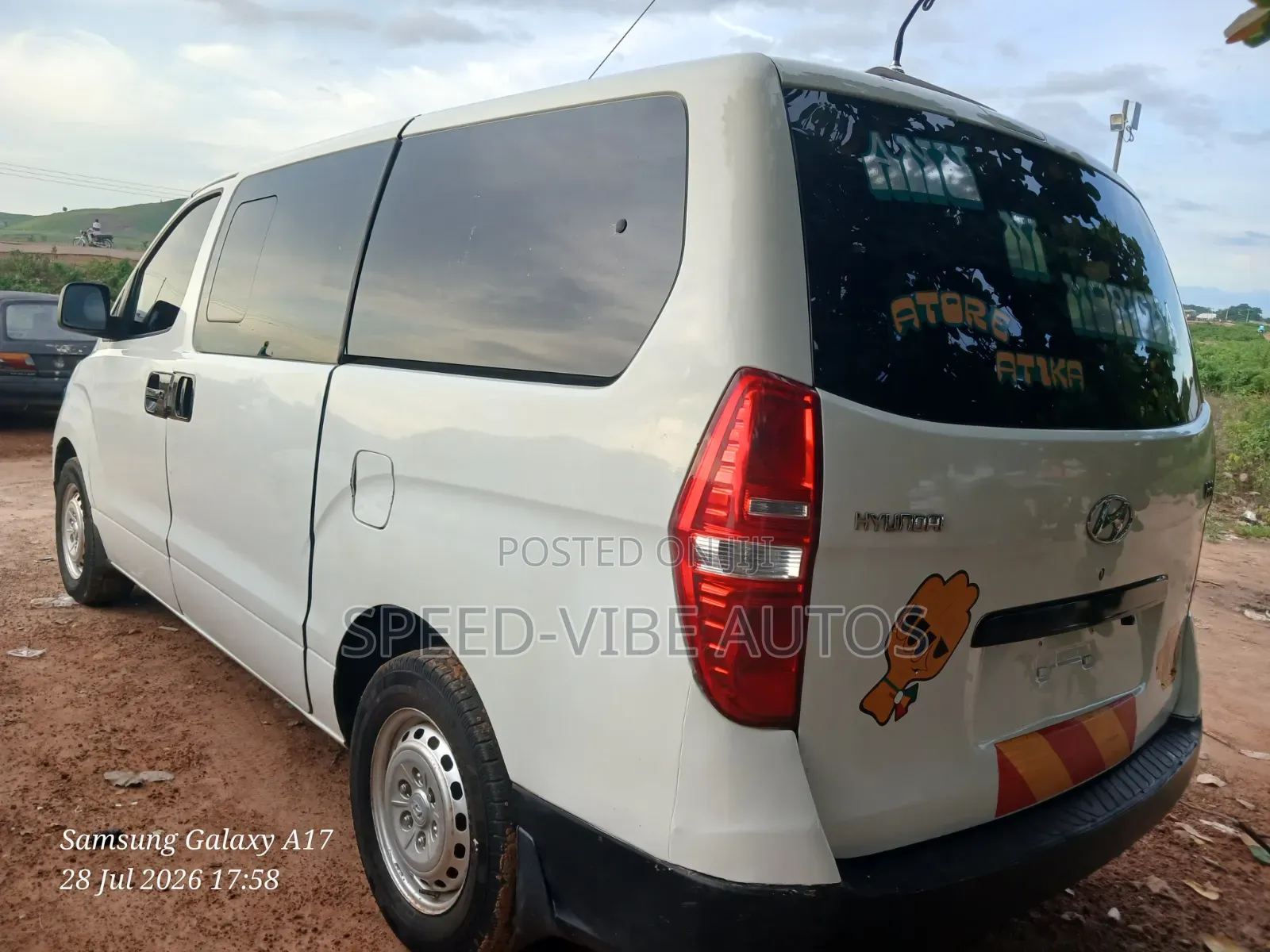 Hyundai H1 2009 White