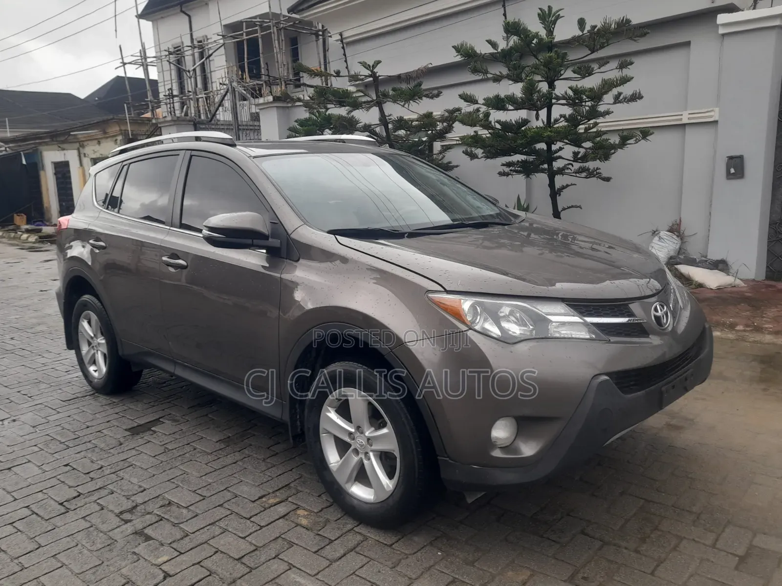 Toyota RAV4 2014 Brown