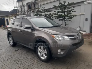 Toyota RAV4 2014 Brown