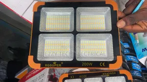 xGsuper Solar Flood Light 200watts