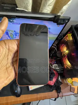 Apple iPhone XR 64 GB Orange