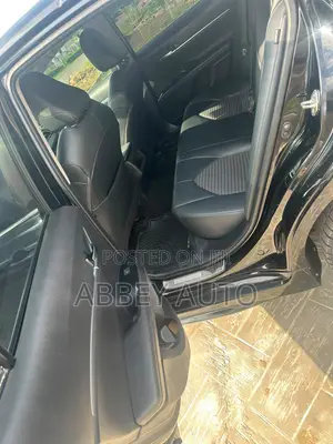 Toyota Camry SE FWD 2020 Black