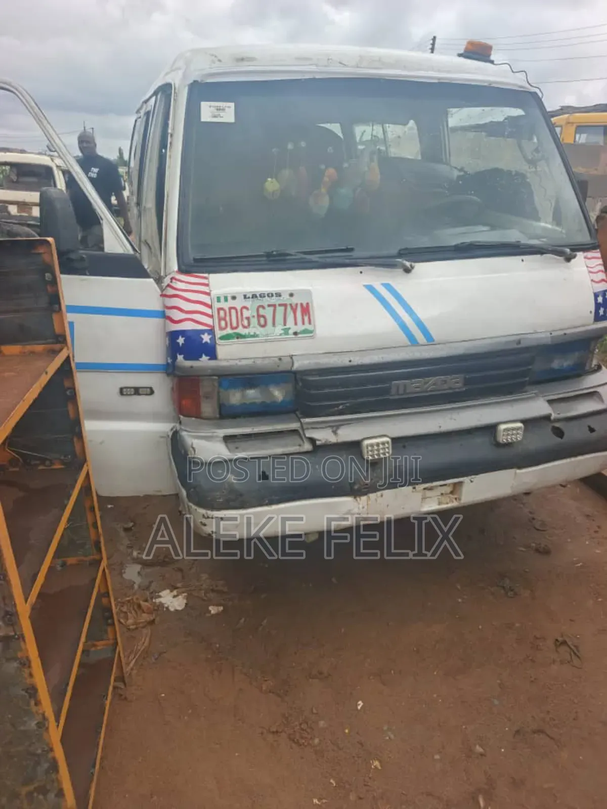 Mazda E2000 2002 White