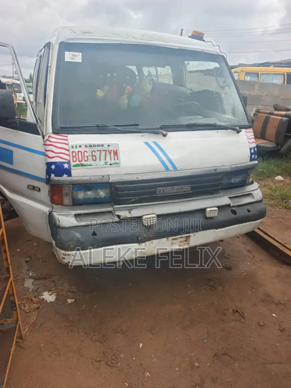 Mazda E2000 2002 White
