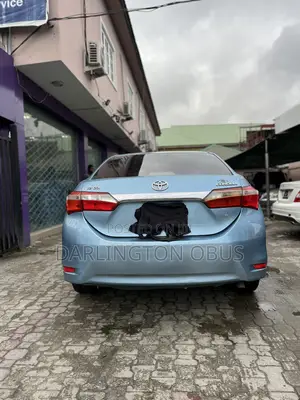 Toyota Corolla L 4dr Sedan (1.8L 4cyl 6M) 2014 Blue